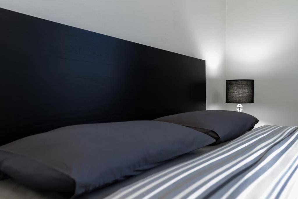 Apartamenty-Mi Crystal Varsavia Esterno foto