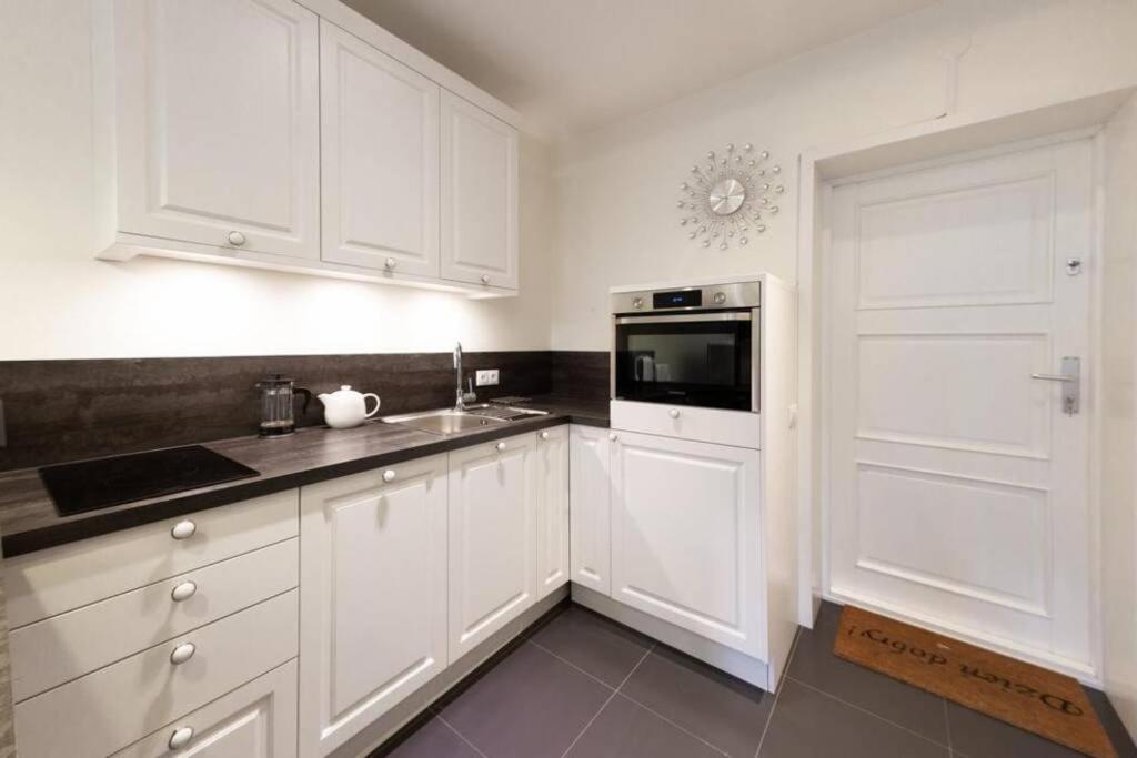 Apartamenty-Mi Crystal Varsavia Esterno foto