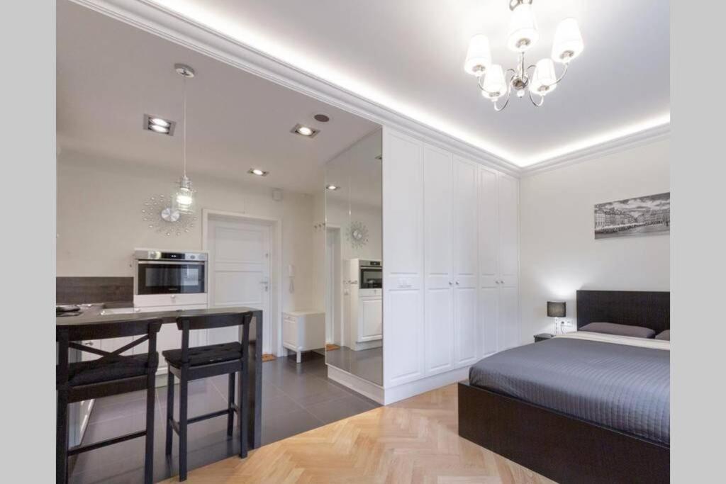 Apartamenty-Mi Crystal Varsavia Esterno foto